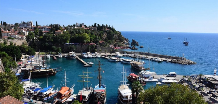 Antalya'ya giden turistlerin ilk adresi: Kaleiçi mahallesi