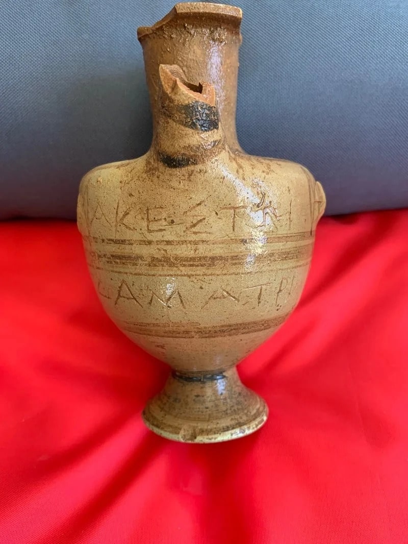 Phalasarna Akropolü’nde Dor lehçesi ile Tanrıça Demeter’in adının yazıldığı vazo ve kil figürünler bulundu