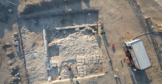 İtalya’da daha önce bilinmeyen bir Etrüsk tapınağı keşfedildi