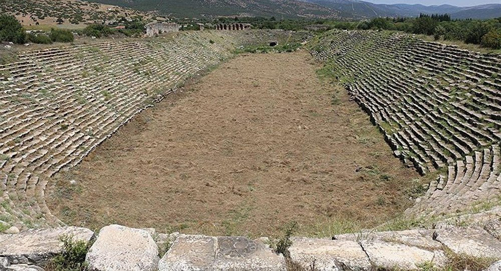 Antik stadyumda ‘kombine’ izleri