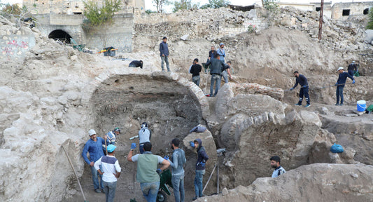 Yıkımın sürdüğü Hasankeyf’te yeni eserler bulundu