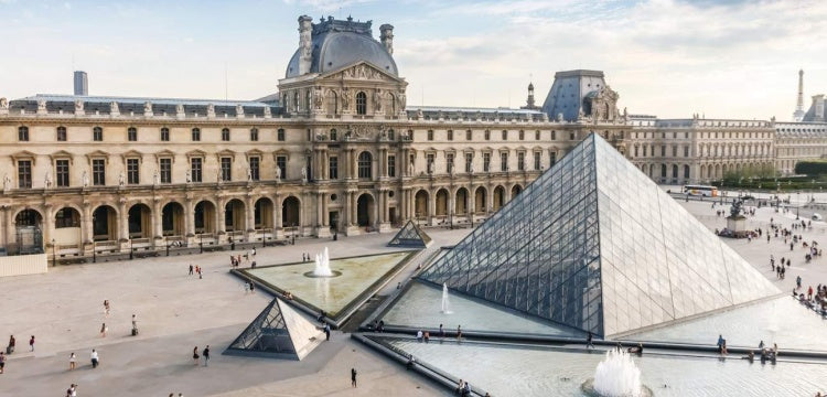 Louvre Müzesi için kritik uyarı: Yenilenmezse ziyarete kapanabilir