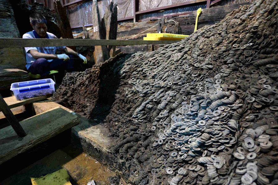 Çin’de Bir Soyluya Ait 2000 Yıllık Mezarda 10 Ton Bakır Sikke Bulundu
