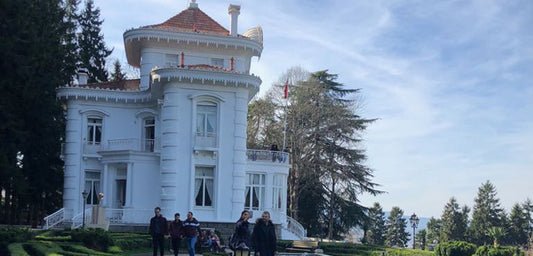 Trabzon'da turistlerin ilk adresi Atatürk Köşkü oluyor
