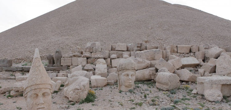 Nemrut Dağı 2025’te 310 Bin Turisti Ağırlamayı Hedefliyor
