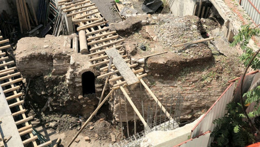 Kadir Has Üniversitesi’nin inşaatında tarihi eser çıktı