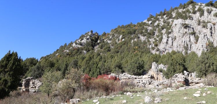 Üç Selçuklu kervansarayı keşfedildikten 68 yıl sonra kayda alındı