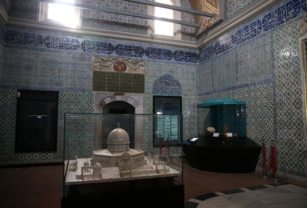 Kutsal Emanetler 500 yıldır Topkapı Sarayı’nda