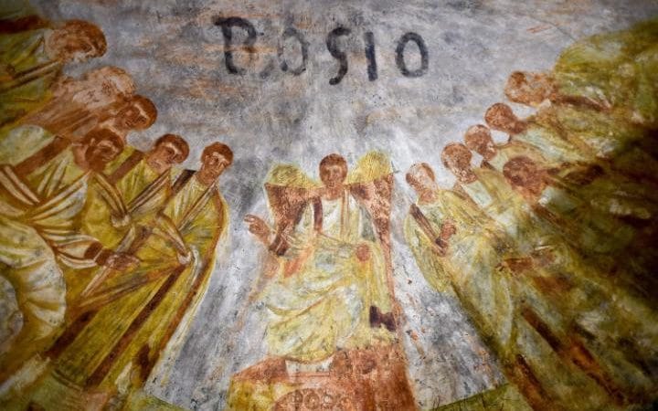 Roma’nın Yeraltı Mezarlarında İsa’yı Tasvir Eden 1600 Yıllık Freskler Bulundu