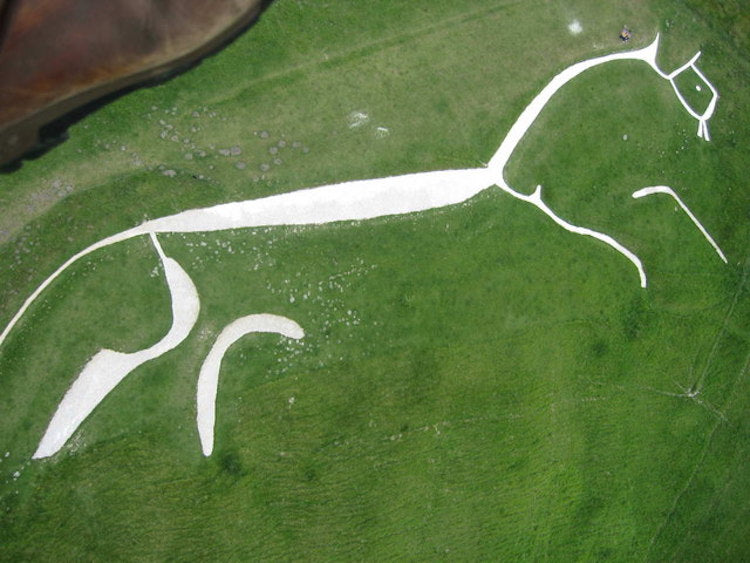 Britanya’da, Uffington Jeoglifine ‘Güneş Atı’ Olarak Tapılıyordu