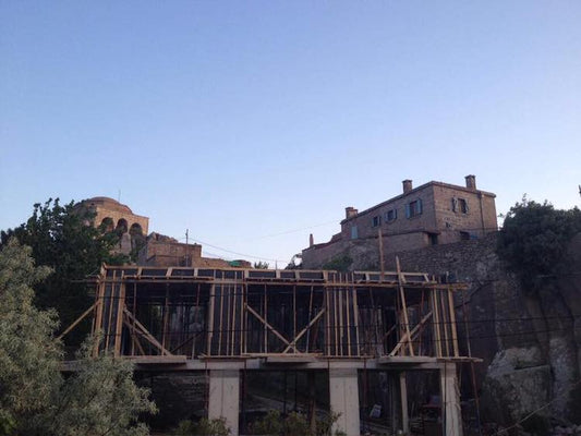 Assos Antik Kenti’ne Üç Katlı Otel Yapılıyor