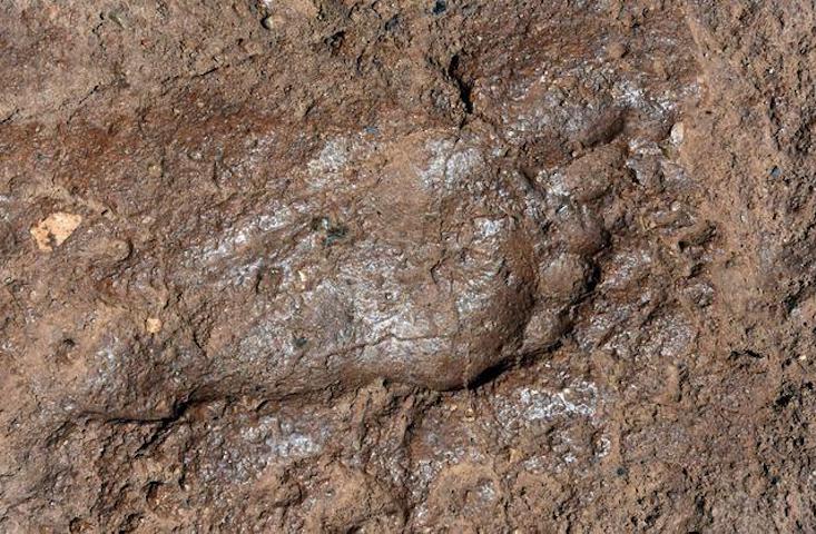 Van’da Urartulu Bir Çocuğun Ayak İzi Bulundu