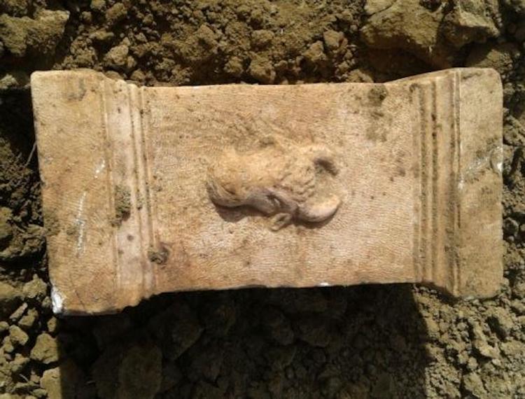 Afyon’da Bulunan 1700 Yıllık Sunak Çalındı