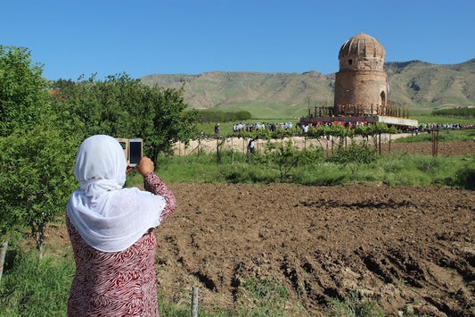 Taşınan Zeynel Bey Türbesi ve Yok Olan Tarih