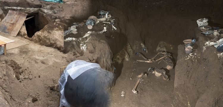 İtalya'da 2.300 yıllık antik çağ atlet mezarı bulundu