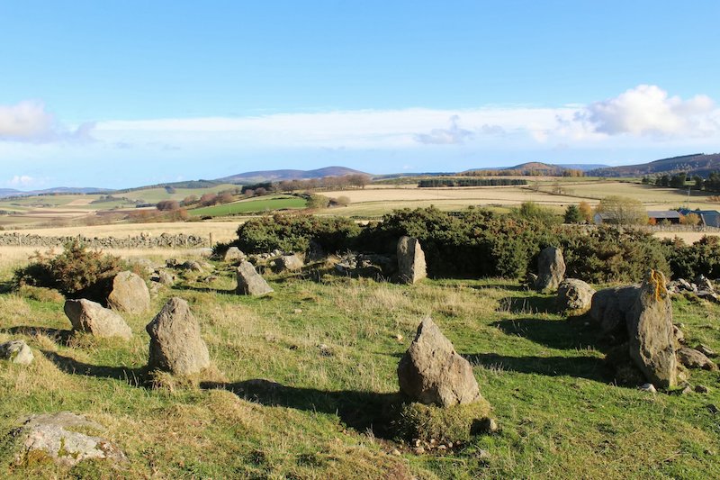 Stonehenge Benzeri Binlerce Yıllık Sanılan Taşlar 20 Yıllık Çıktı