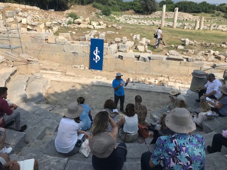Teos Antik Kenti Kazıları Yıl Boyu Sürecek