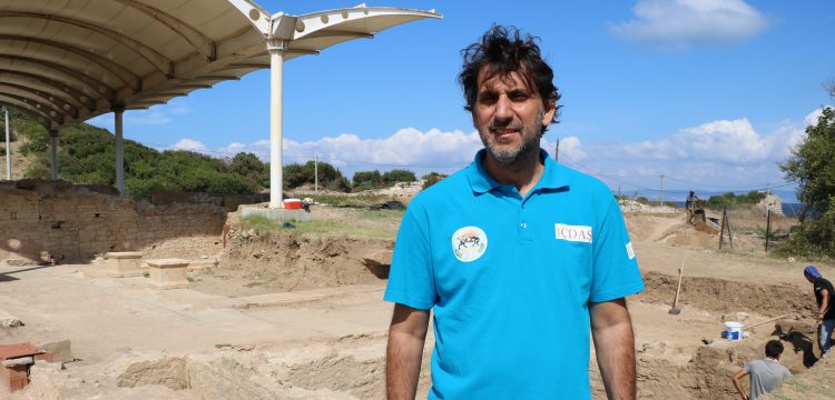 Parion antik kentinde 1900 yıllık kadın hekim mezarı bulundu