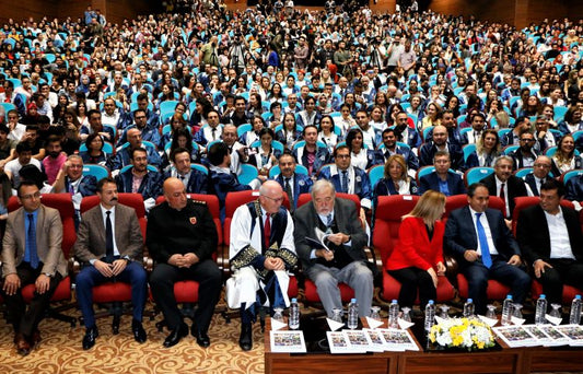 Prof. Dr. İlber Ortaylı: Türkiye'de en büyük milli spor definecilik