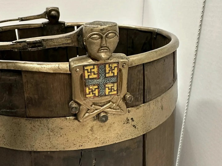 Gizemli bir 'Buddha Kovası' Viking mezarında 1000 yıl boyunca varlığını sürdürdü.