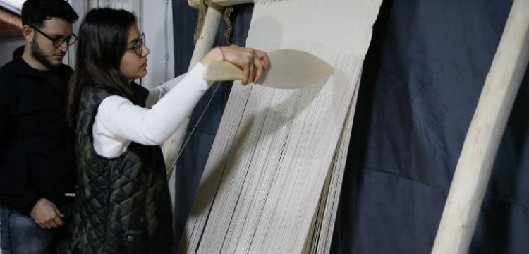 İki bin yıllık Roma dokuma tezgahı İzmir'de yeniden imal edildi