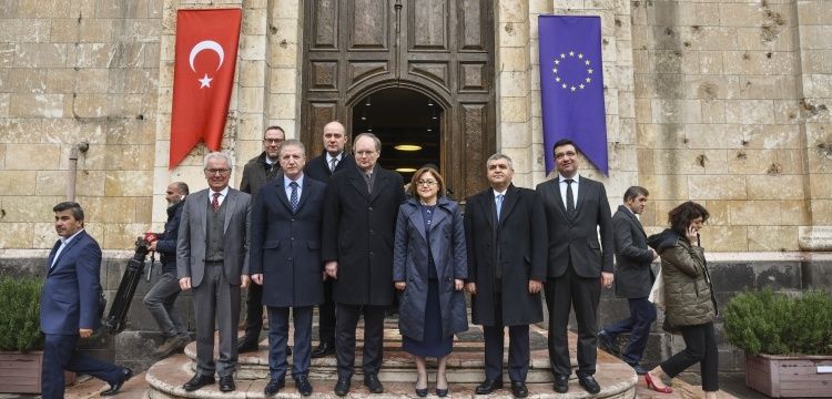 Gaziantep'teki Anadolu Arkeoloji Enstitüsü'nün tanıtımı yapıldı