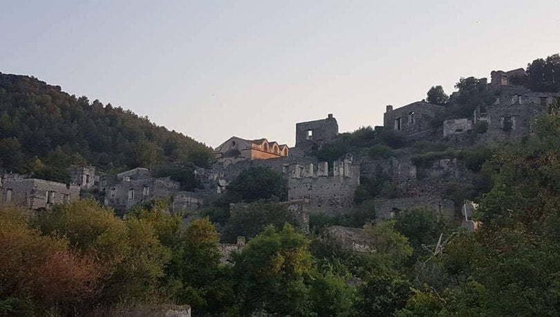 Tarihin eteklerine kaçak yapı!