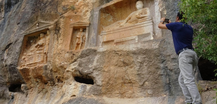 Prof. Dr. Murat Durukan'dan Adamkayaları kurtaralım çağrısı