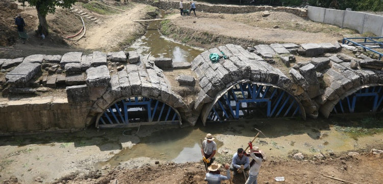 Düzce'deki tarihi Roma köprüsü kazıları başladı