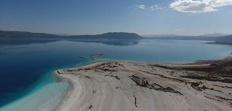 Salda Gölü'nde geciken yasak nihayet geldi