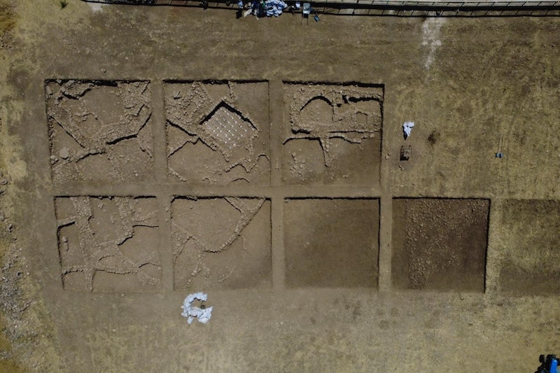 Göbeklitepe’de Konut Olabilecek Dörtgen Yapılar Bulundu