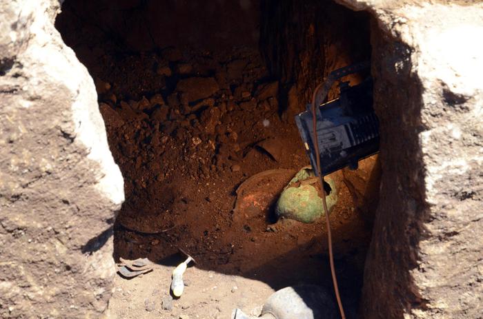 Etrüsk Prensesi Mezarında Mısır Bokböceği Muskası Bulundu