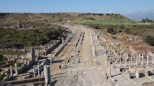 Perge’nin Helenistik kuleleri restore edilecek
