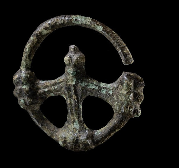 Brandenburg'da 1000 Yıllık Bronz Tekerlek Haç Keşfedildi