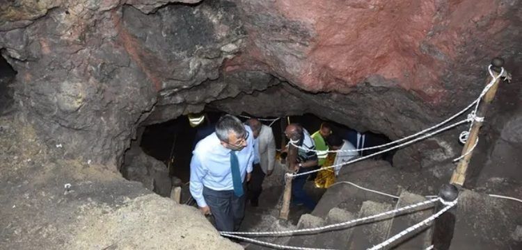 Sulu Mağaranın Restorasyonu İçin Çalışmalar Sürüyor
