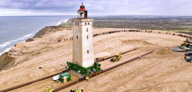 Rubjerg Knude deniz feneri 80 metre öteye taşınacak