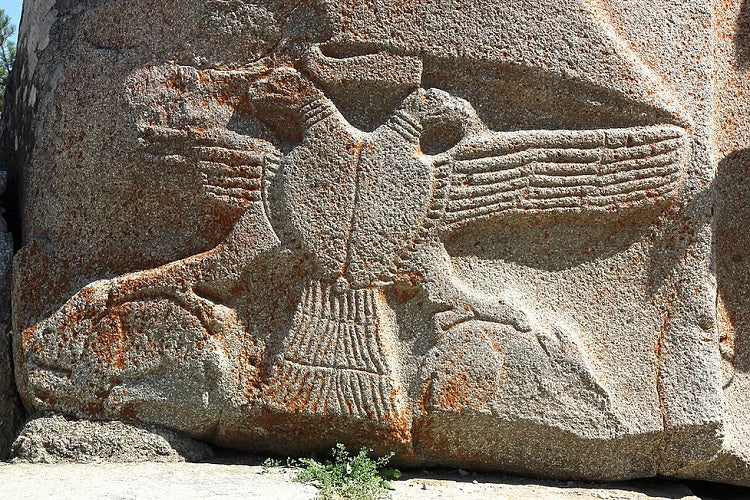 Çift Başlı Kartalın Mirası: Hitit Krallarından Modern İkonlara