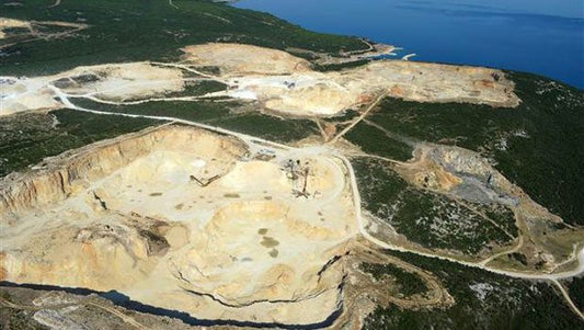 Taş ocakları Saros Körfezi'nde doğayı öldürüyor