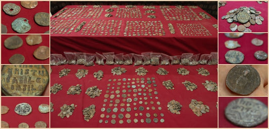 8194 sikke yurtdışına çıkarılamadan İzmir'de polis ekibince yakalandı