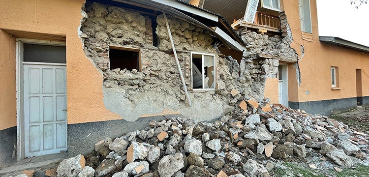 Cebelibereket Hükümet Konağı depremde büyük hasar gördü