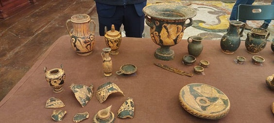 Campania'daki Padula'da M.Ö. 4. Yüzyıla Ait On Dokuz Antik Mezar Ortaya Çıkarıldı