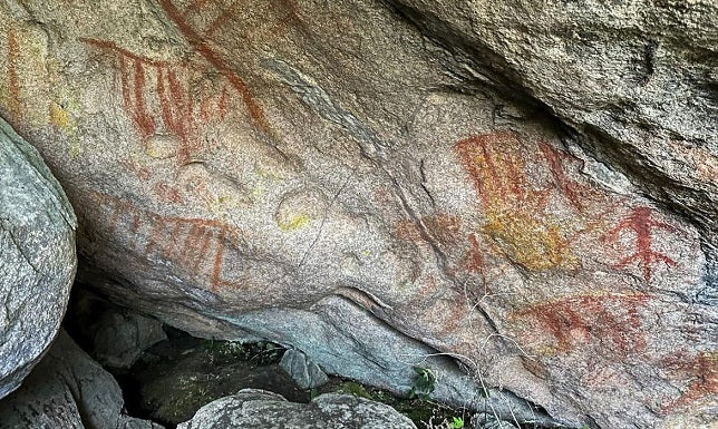 Brezilya'nın Rio de Janeiro kentindeki Itatiaia Milli Parkı'nda 3.000 Yıllık Mağara Resimleri Keşfedildi