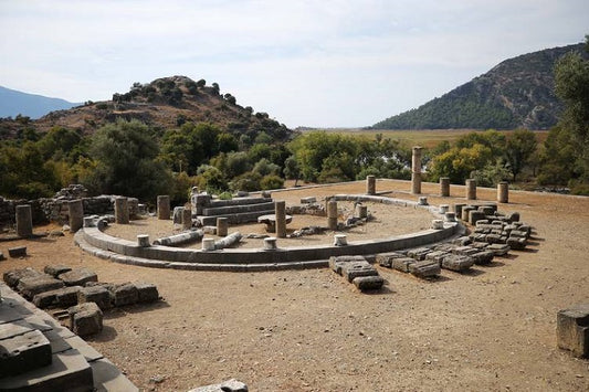 Antik Kaunos'ta Roma Hastanesinden Bizans Kilisesine Dönüştürülmüş Bir Yapı Ortaya Çıkarıldı
