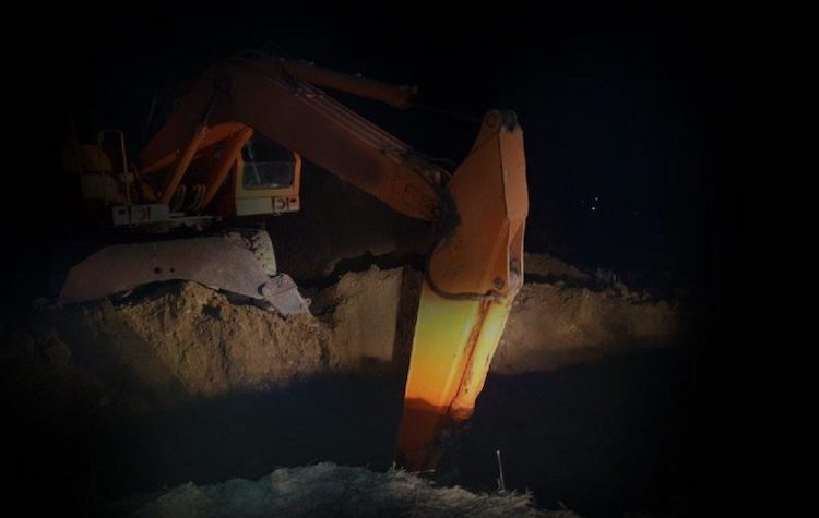 Bolu’da Siyasiler Kaçak Kazı Yaparken Yakalandı
