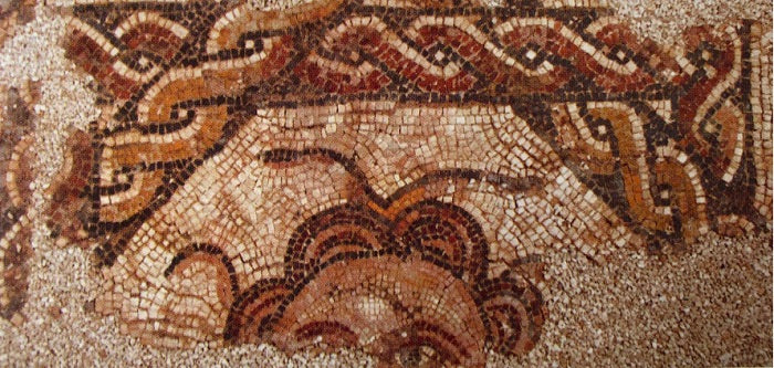 “Sarhoş Herkül”den Tetikte Medusa’ya: Portekiz'deki Roma Mozaikleri Mitolojiyi, Gücü ve Korumayı Ortaya Koyuyor