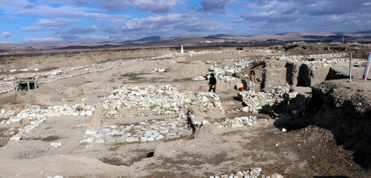 Oluz Höyük 2023 arkeoloji kazısında Med'lere ait yeni yapı kalıntıları bulundu