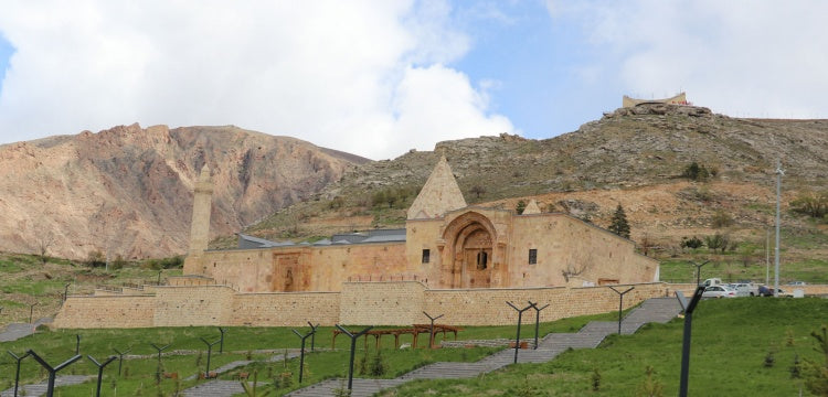 Divriği Ulu Camisi ve Darüşşifası'nı restorasyondan sonra 72 bin kişi ziyaret etti
