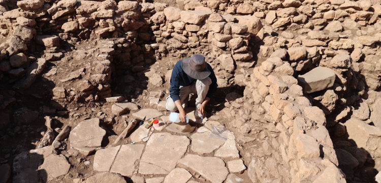 Karahantepe’de Neolitik Beslenme: Öğütme Taşları, Tarımın Başlangıcı
