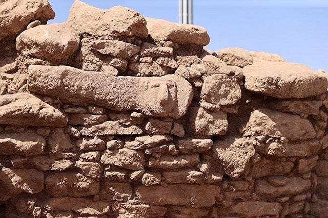 Karahantepe’de 17 Metrelik Dev Yapı Ortaya Çıkarıldı
