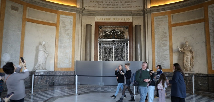 Apollo Galerisi, Louvre Müzesi soygunu sonrası yeniden ziyarete açılıyor